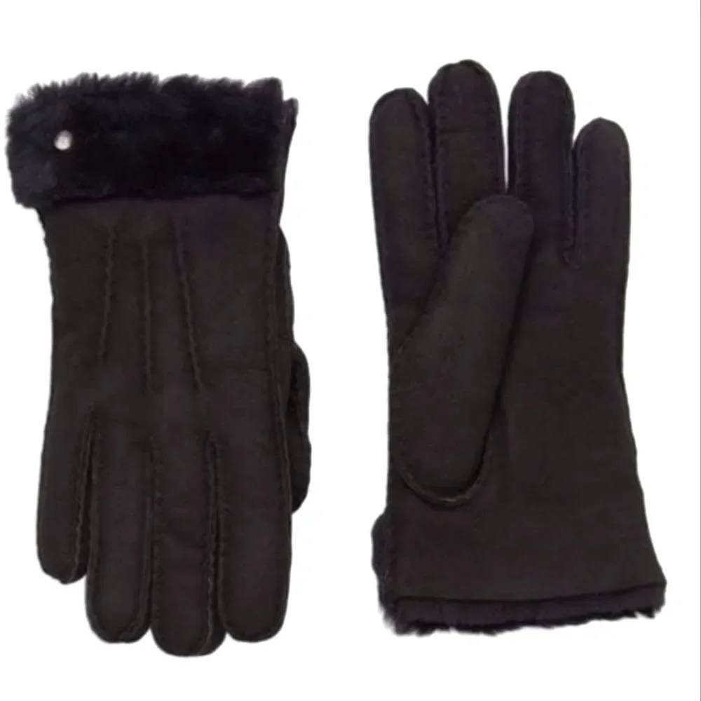 UGG Classic Perforated Genuine Dyed Shearling Gloves Black NEW with tag sz large